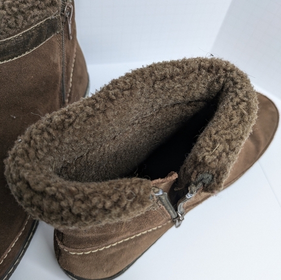 Lands' End Sherpa Lined Suede Ankle Boot 9.5 Women - Picture 7 of 8